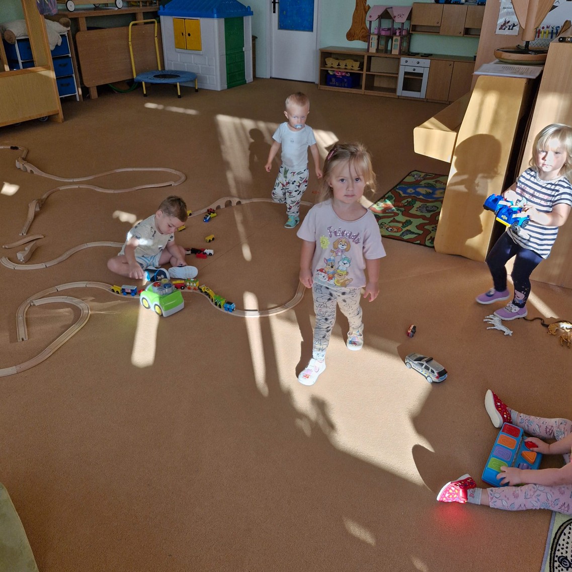 40469231-008e-4d51-be1c-55bfc3c8b055