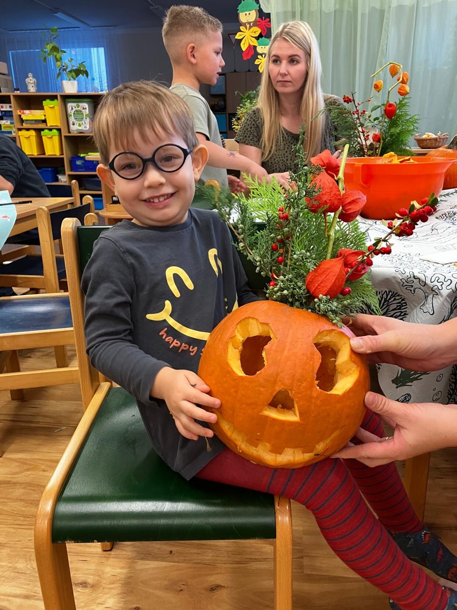 9715fb84-47ad-4485-8ba0-19872ad6683a