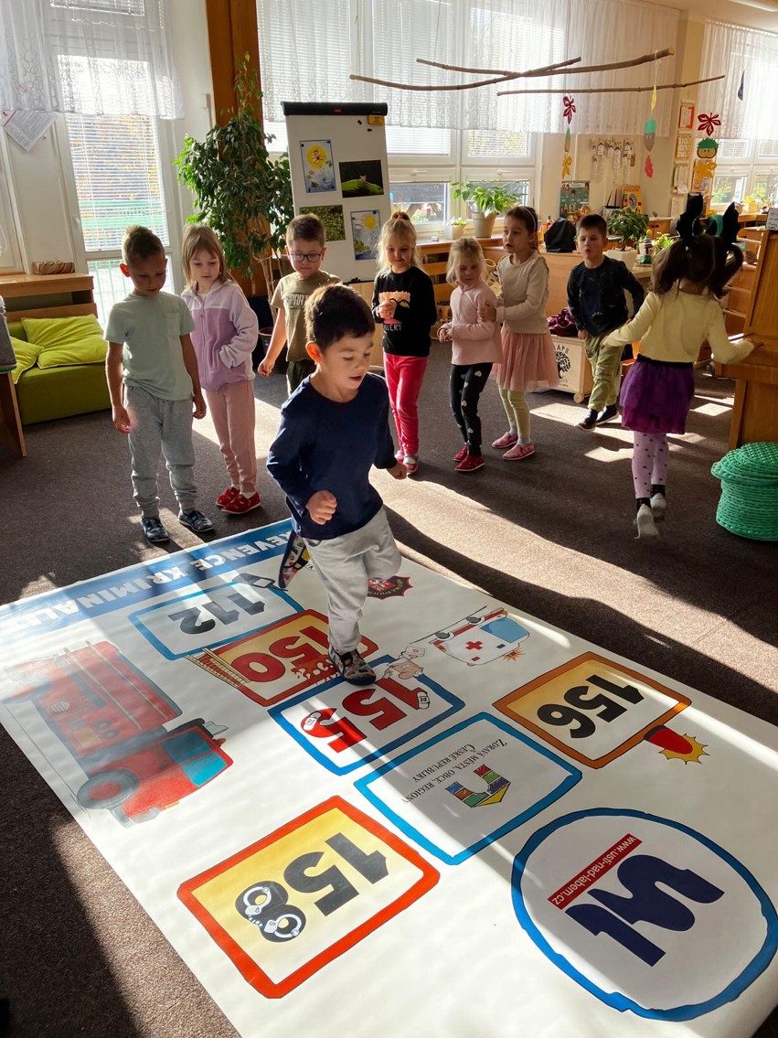 d2b13221-5ac6-4fb3-9f36-7a47fa13496e