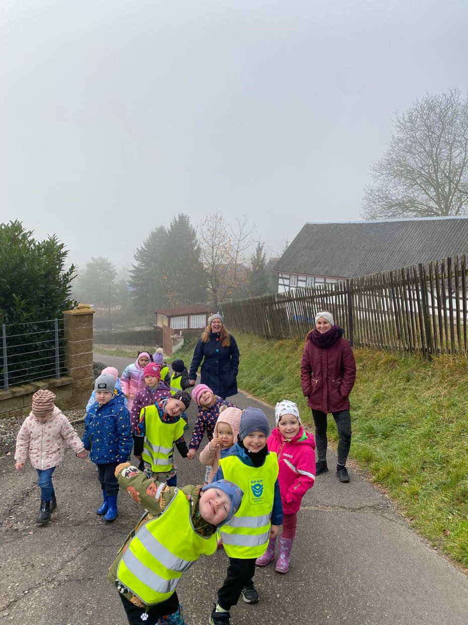 b175ade6-763a-46f0-9d29-be3aad74997f