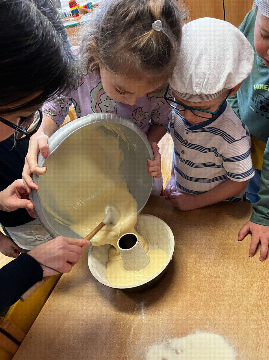 3c647cf9-b8ea-46de-a356-0318e7203438