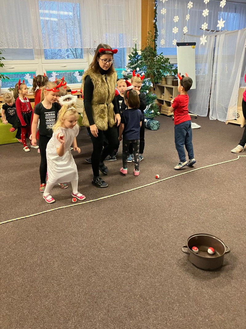 f5ade40e-22b3-4cdd-9c45-dfa0f50b23cc